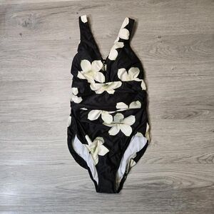 Lauren Ralph Lauren Women's Black Deep-V Floral Slimming Swimsuit-one-piece